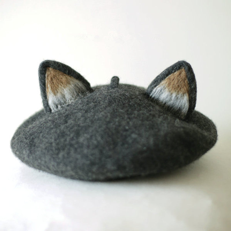 Dark grey cat ear hat | Nueshiny