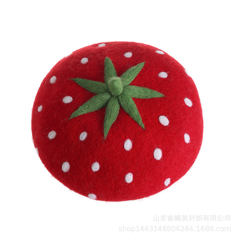 Red strawberry hat | Nueshiny