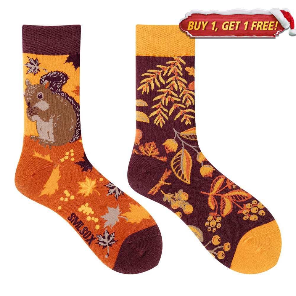 Forest Squirrel Socks | Nueshiny