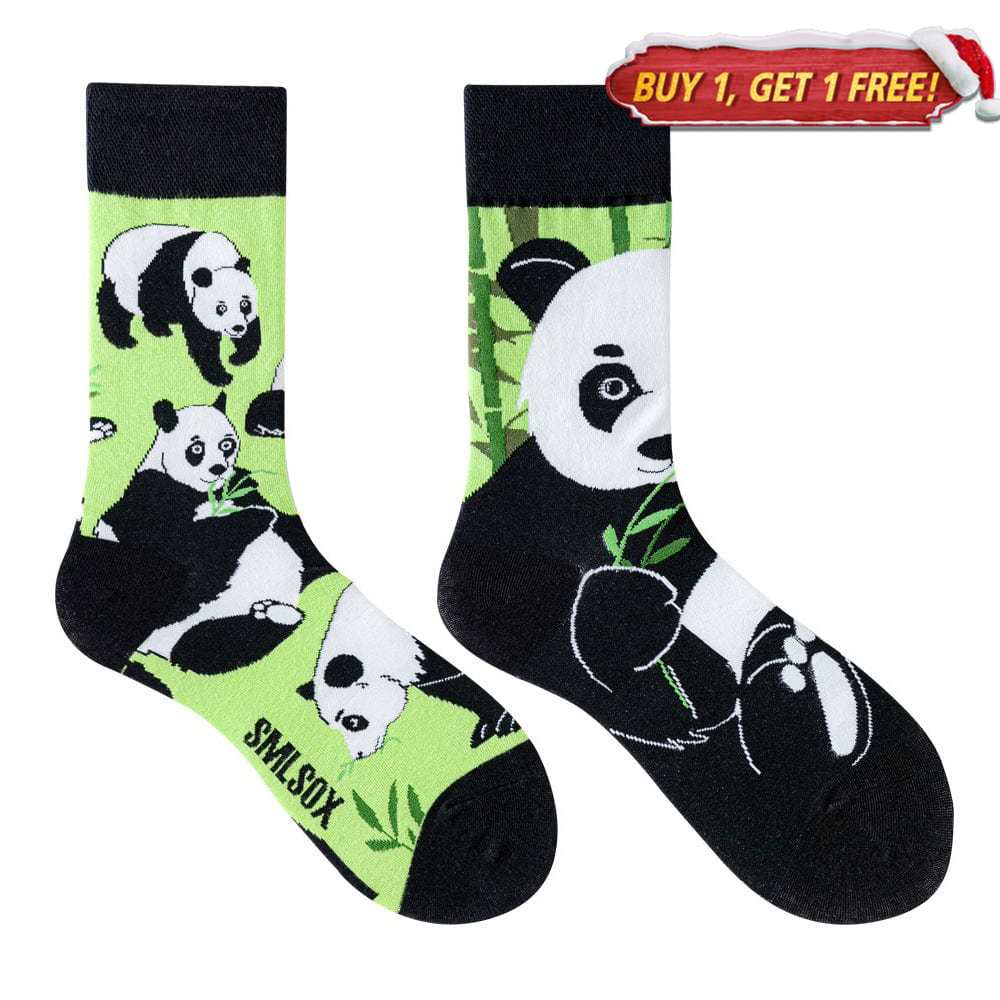 Panda In Bamboo Forest Socks | Nueshiny