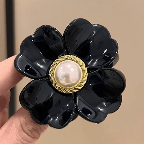 Trumpet Romantic Pearl Hair Claw Black Flower丨NueShiny