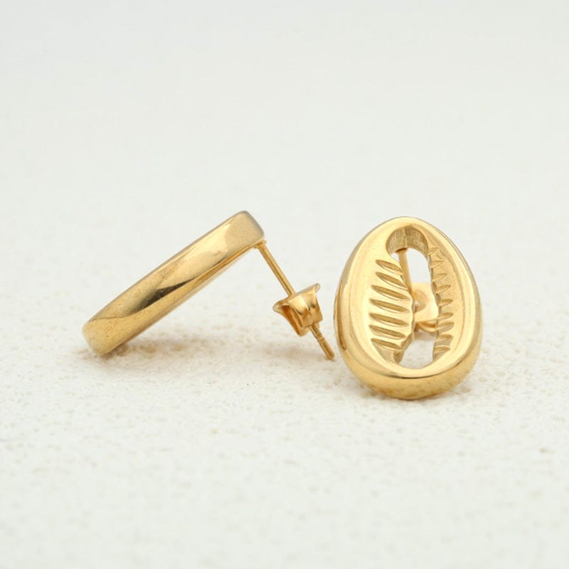 Golden Sea Conch Earrings | NueShiny