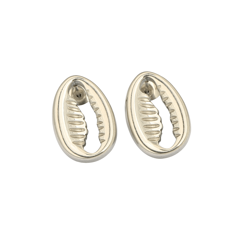 Silvery Sea Conch Earrings | NueShiny