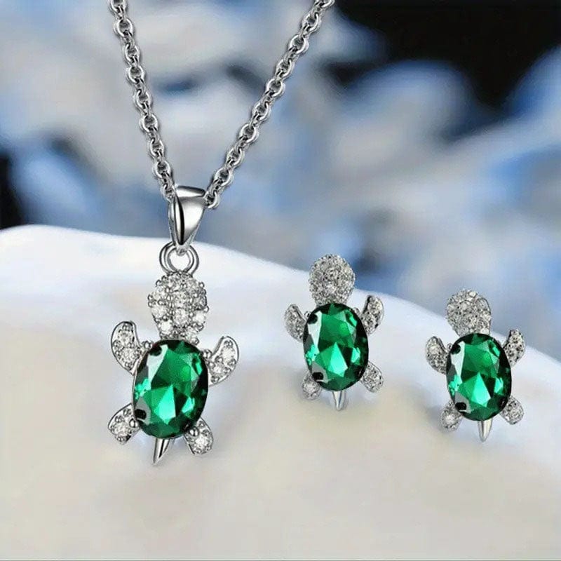 Green Turtle Necklace with Diamonds | NueShiny