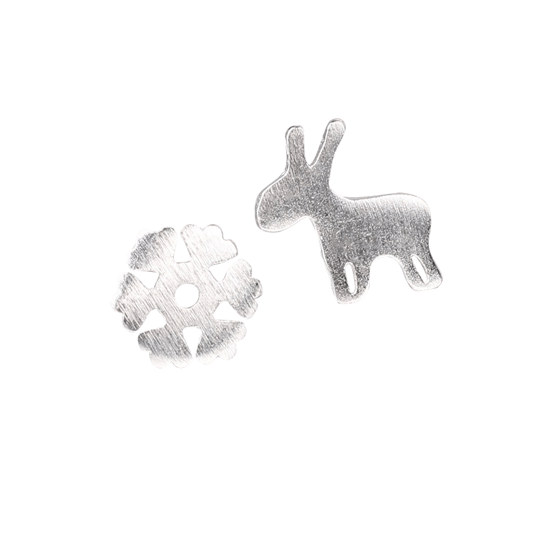 Silver Snowflake Deer Earrings | NueShiny