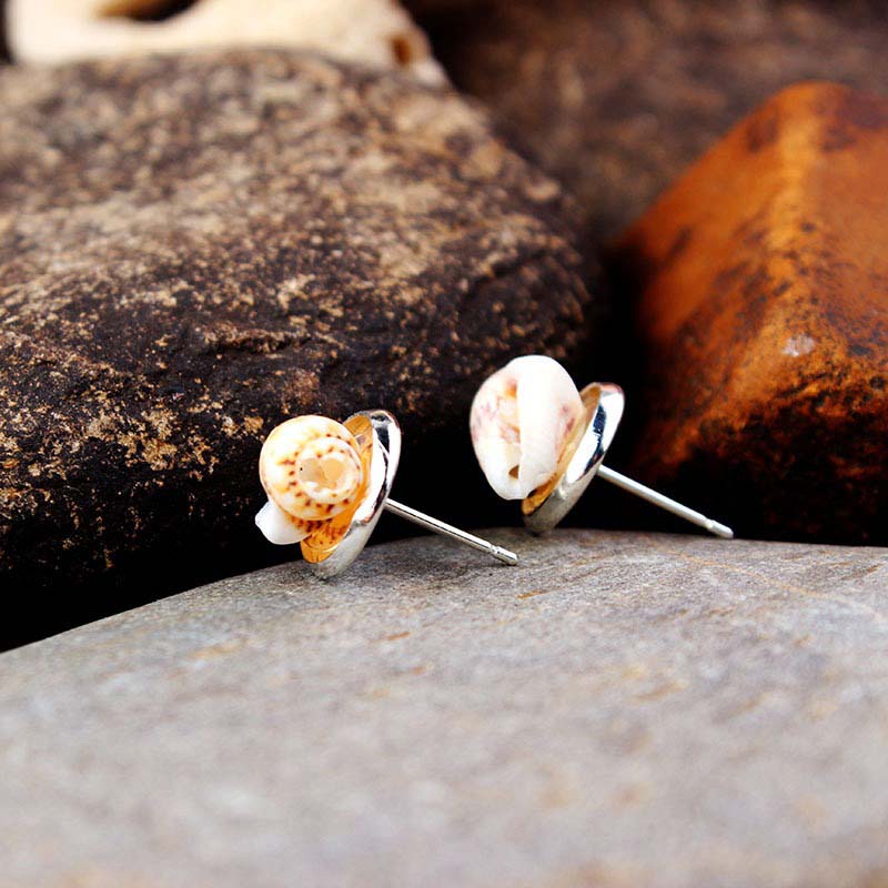 Sliver Flower Pointed Conch Earrings | NueShiny