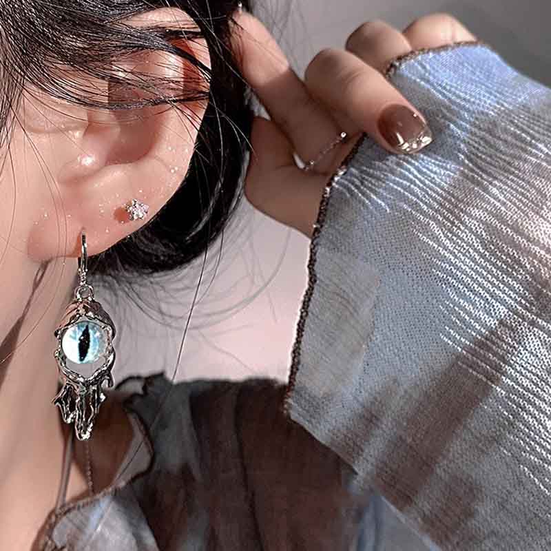 Silver Evil Eye Earrings | NueShiny