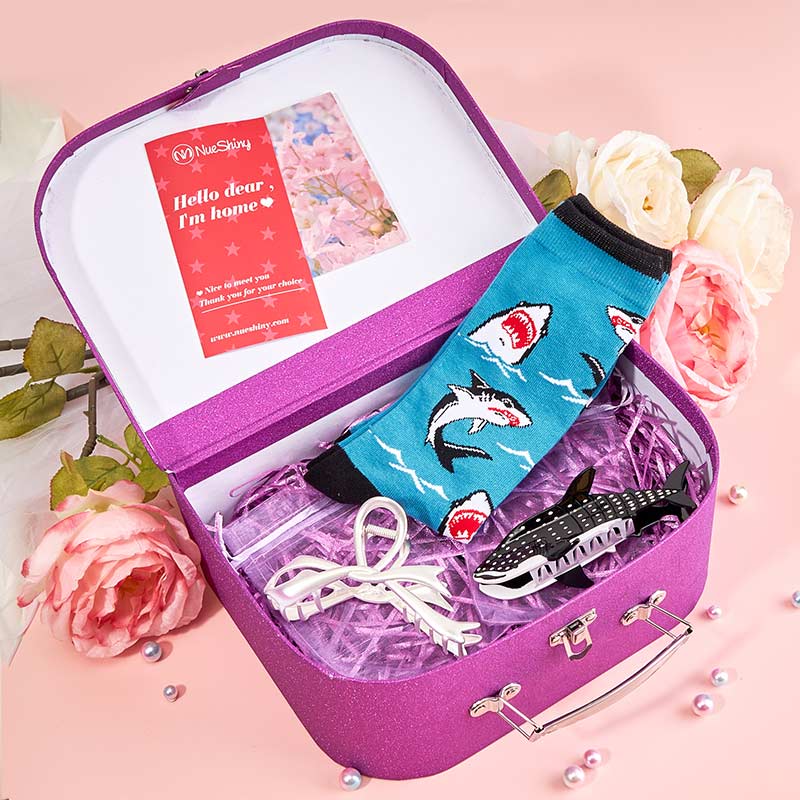 Elegant Delights-Sharks and Ribbon Hair Claw 3Pcs Gift Set | NueShiny