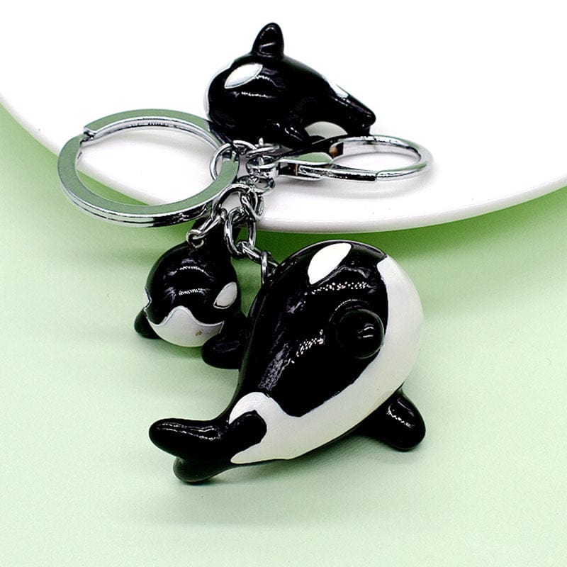 Sleek and Chic Orca Keychain Key Holder | NueShiny