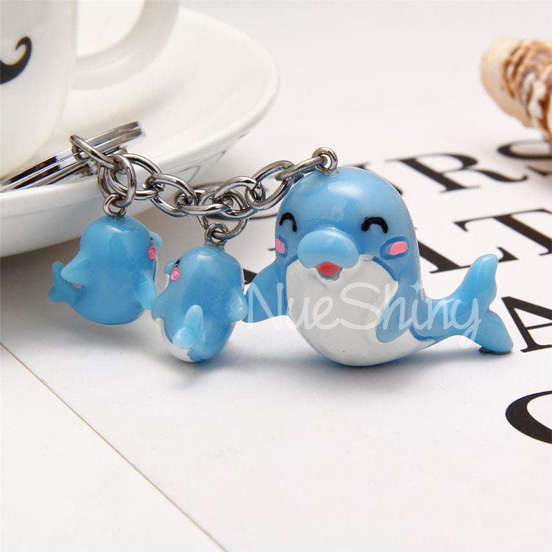 Adorable Smiley Face Blue Whale Keychain | NueShiny