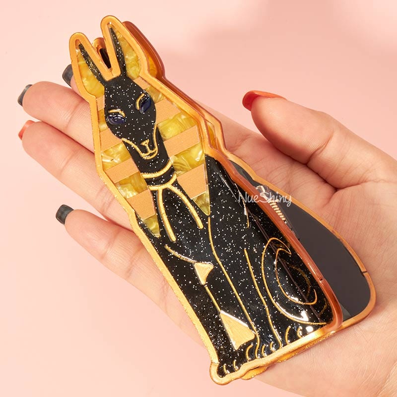 Jumbo Anubis the Black Dog Hair Claw | NueShiny