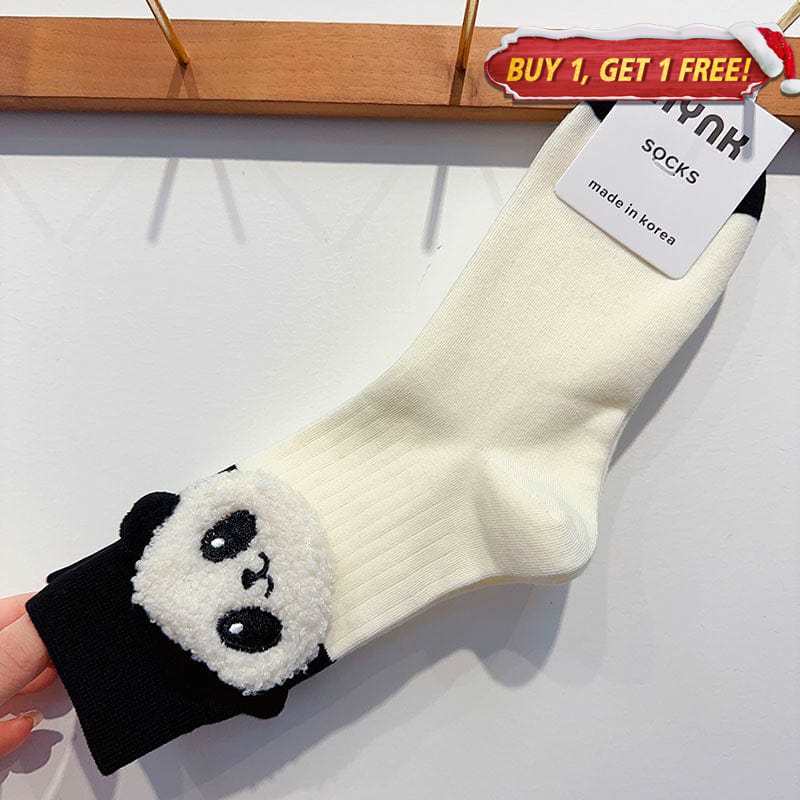 White Cartoon Panda Socks丨NueShiny