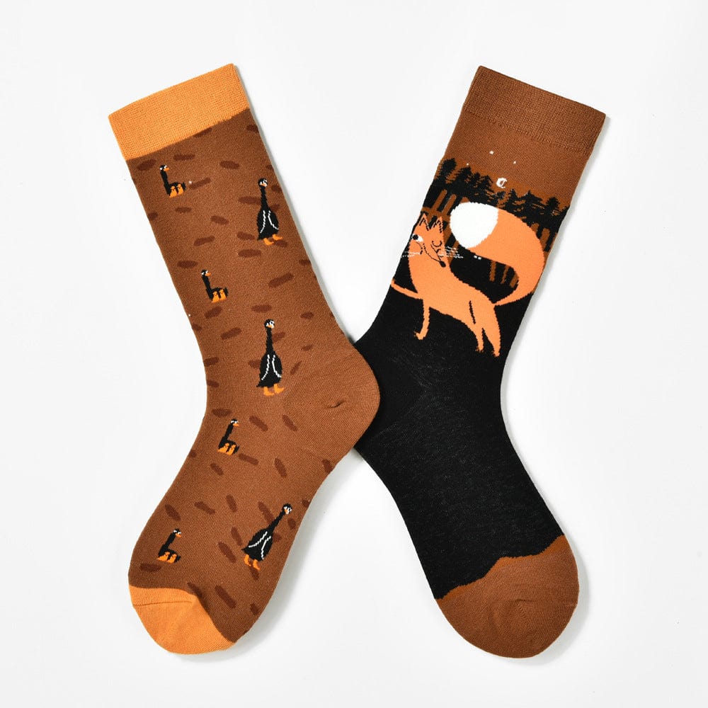 Asymmetric Fox Pattern Socks | Nueshiny