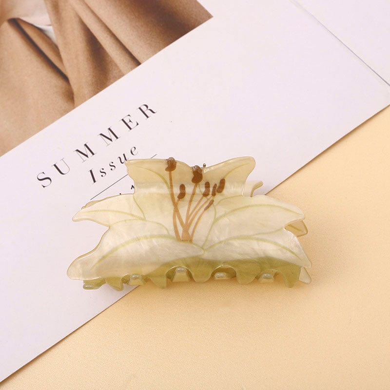 A White Lily Hair Claw Clip丨NueShiny