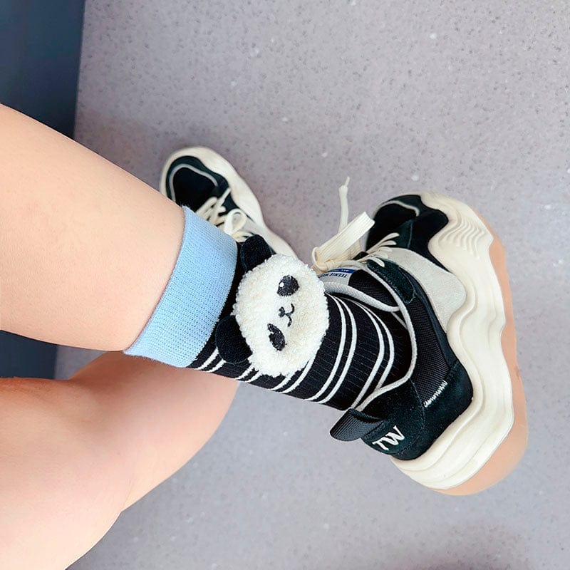 Black Cartoon Striped Panda Socks丨NueShiny