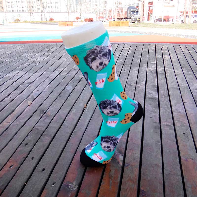 Dog Cookie Printed Green Socks丨NueShiny