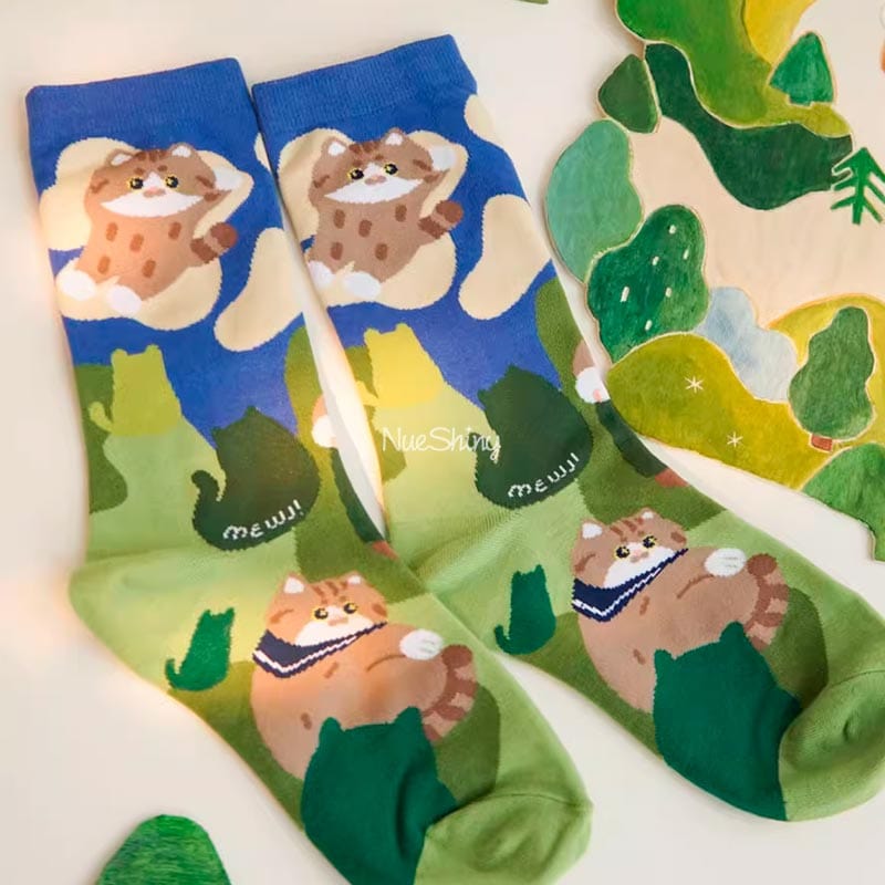 Catty Chic: 3 Pairs of Cat Socks | NueShiny