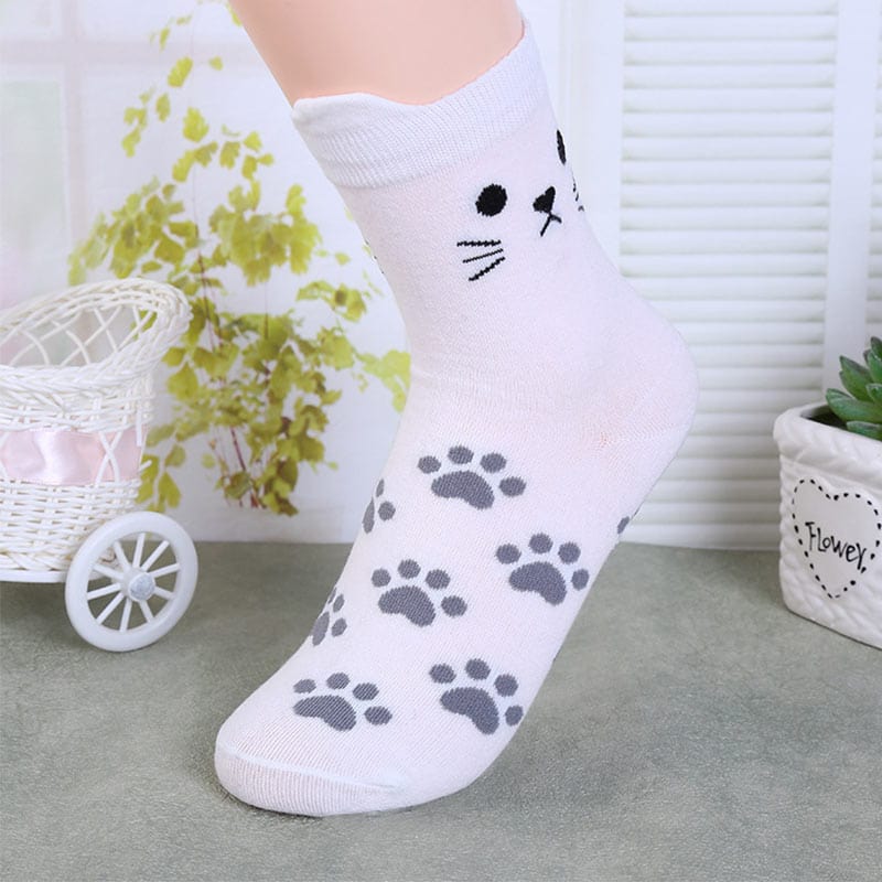 Paws and Playful Prints Cat-Inspired White Socks | NueShiny