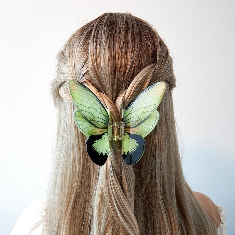 Floral Flutter Charm Light Green Butterfly Hair Claw丨NueShiny