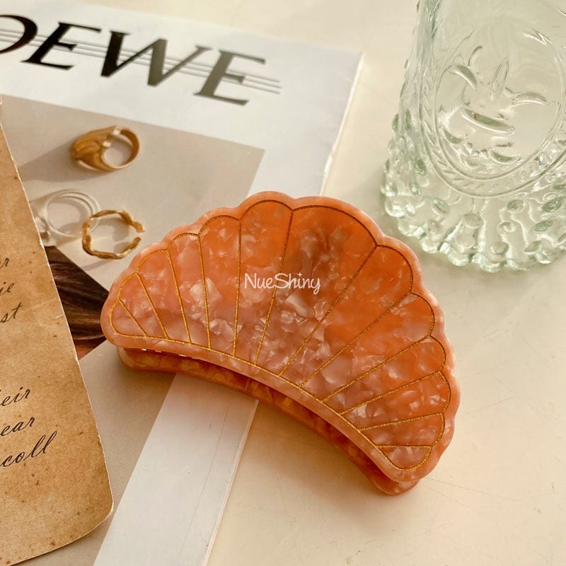 Japanese Pink Seashell Elegance Hair Claw | NueShiny