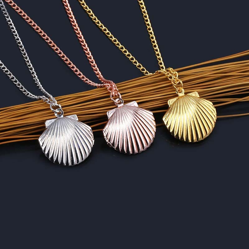 Solid Color Mermaid Shell Necklace | NueShiny