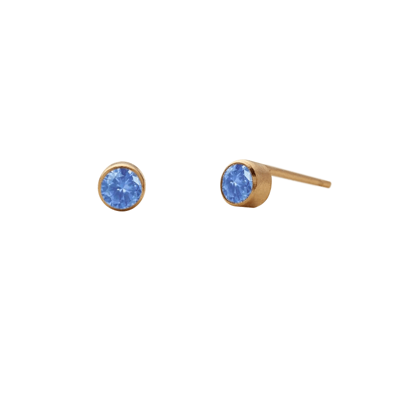 Golden Blue Diamond Stud Earrings | NueShiny