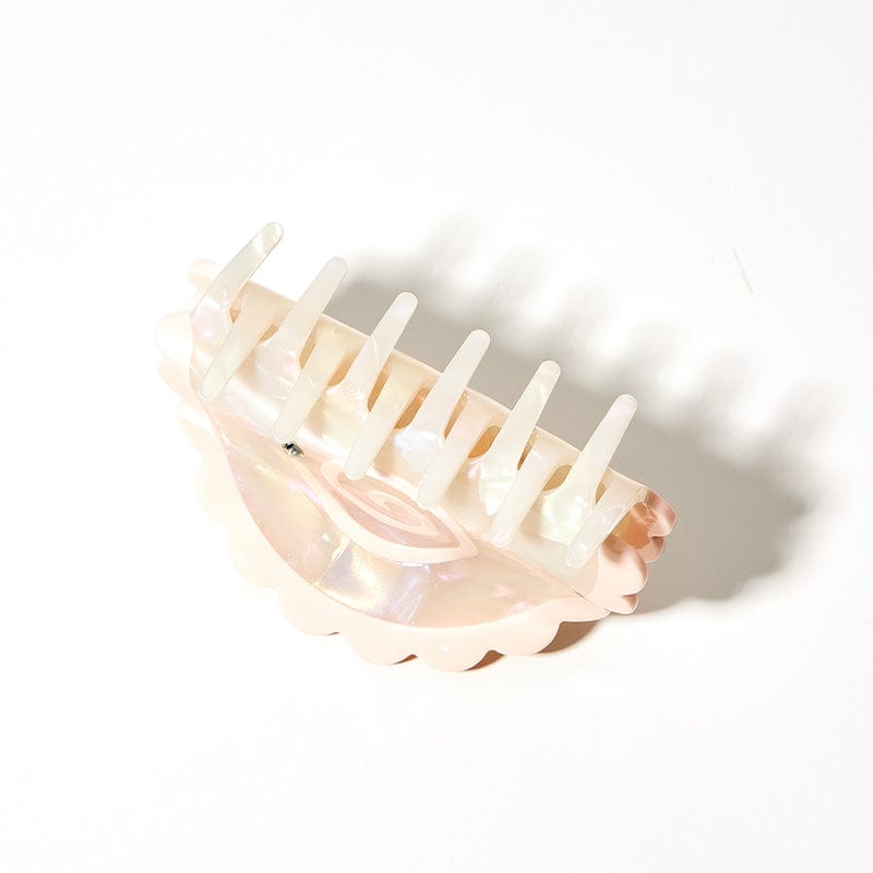 Medium Pink Cake Hair Claw | NueShiny