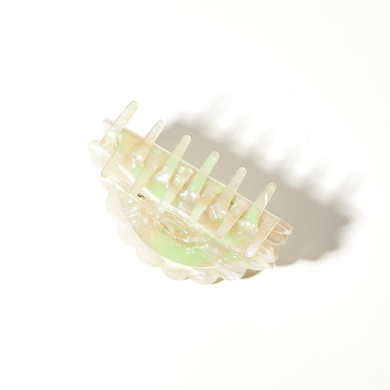 Medium Green Cake Hair Claw | NueShiny