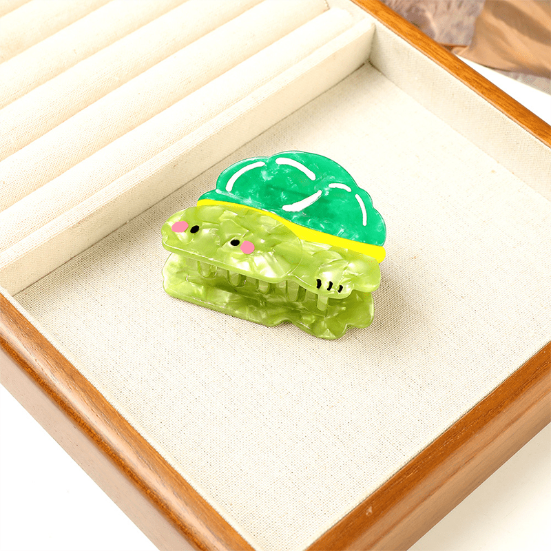 Small Cute turtle Hair Claw | NueShiny