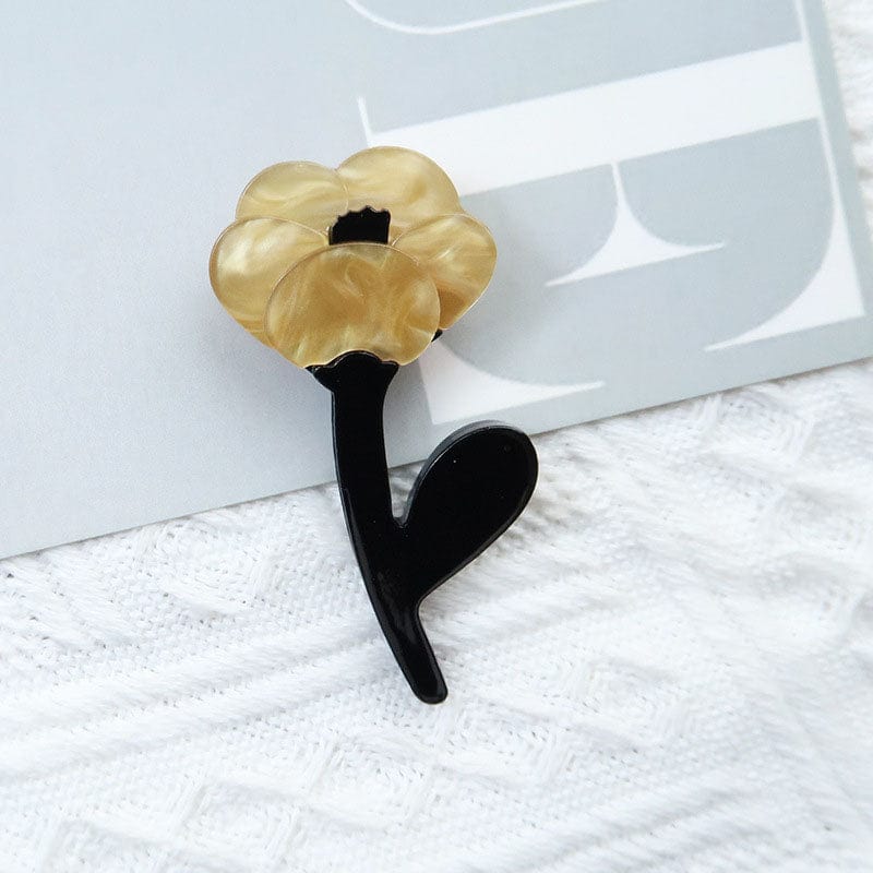 Small yellow flower brooch | NueShiny