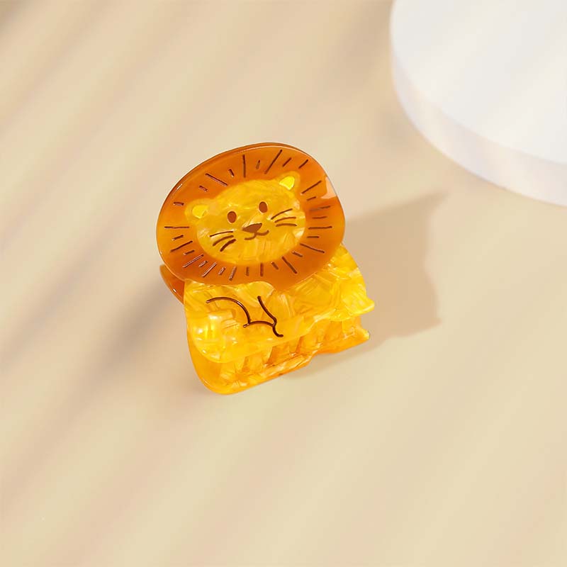 Small  Cute orange lion hair claw | NueShiny