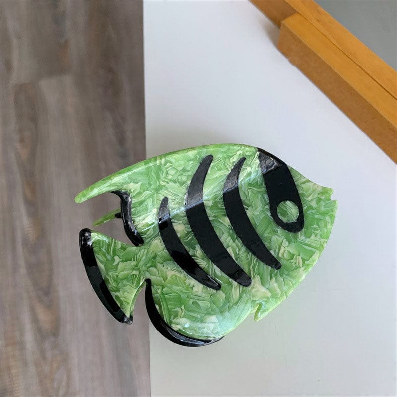 Medium Green Striped Fish Hair Claw | NueShiny