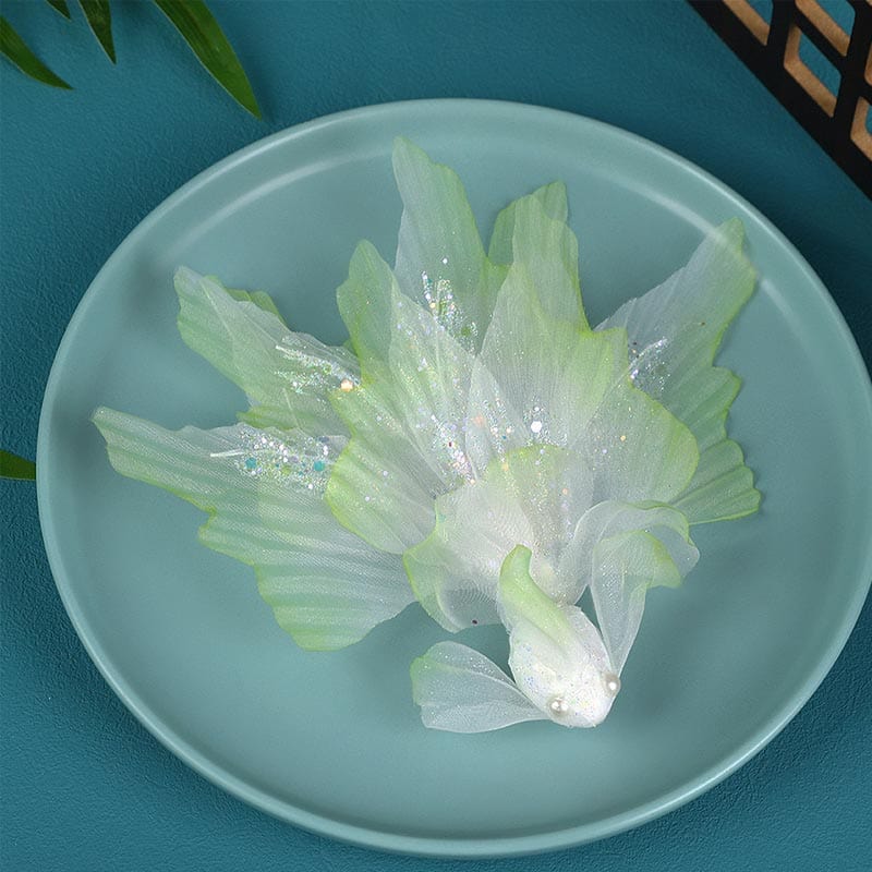 Jumbo White green tail goldfish Hair Claw | Nueshiny