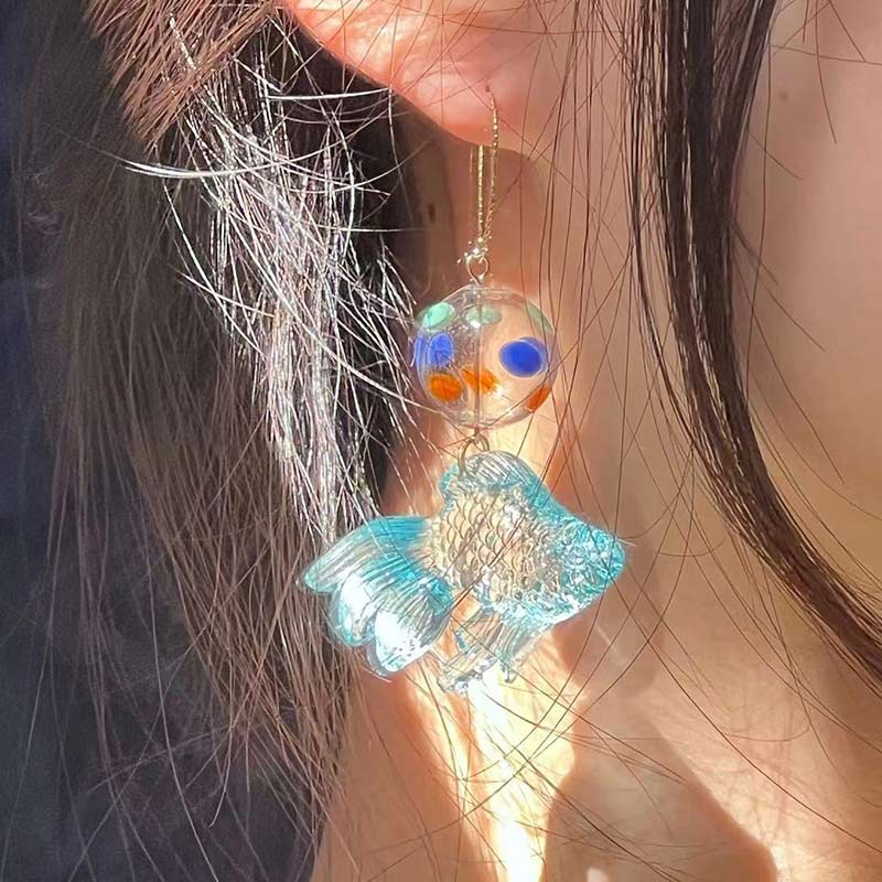 Asymmetric Glass Foam Goldfish Thread Earrings | NueShiny