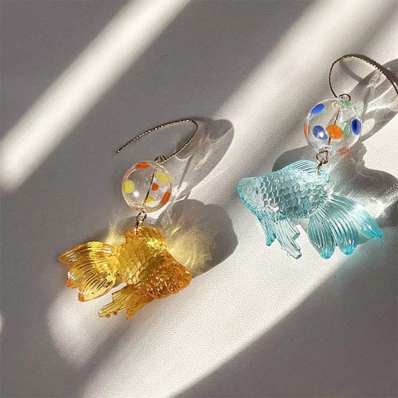 Asymmetric Glass Foam Goldfish Thread Earrings | NueShiny