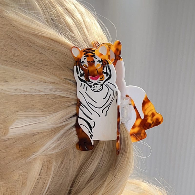 Medium White Brown Tiger Hair Claw | NueShiny