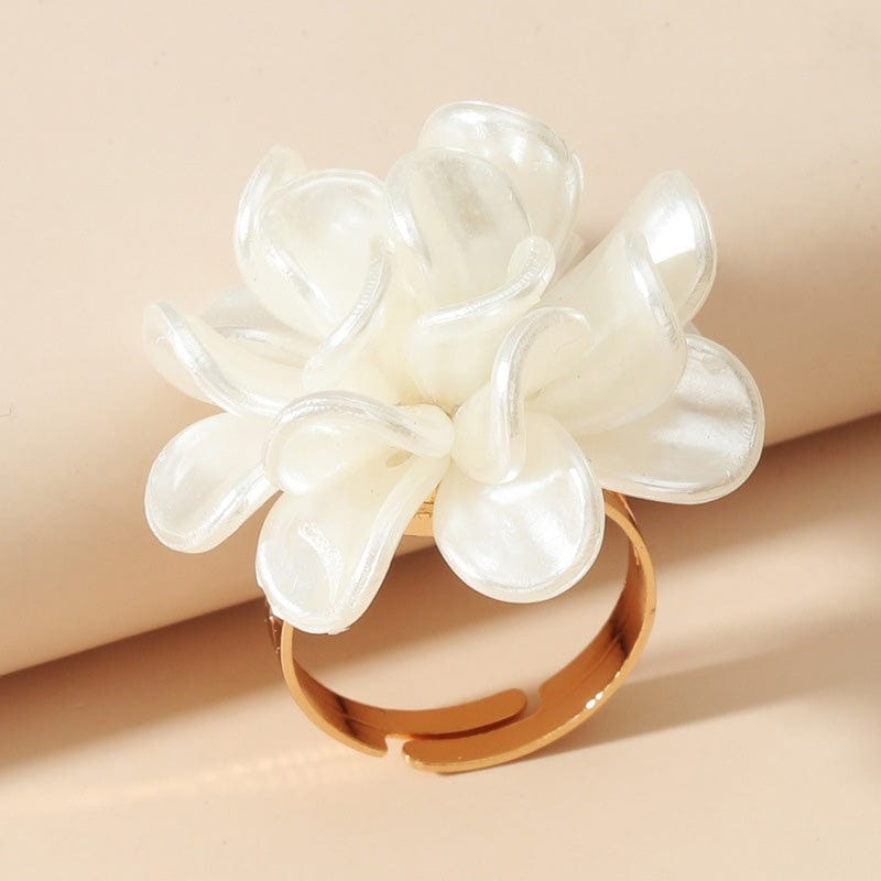 Camellia Ring | NueShiny