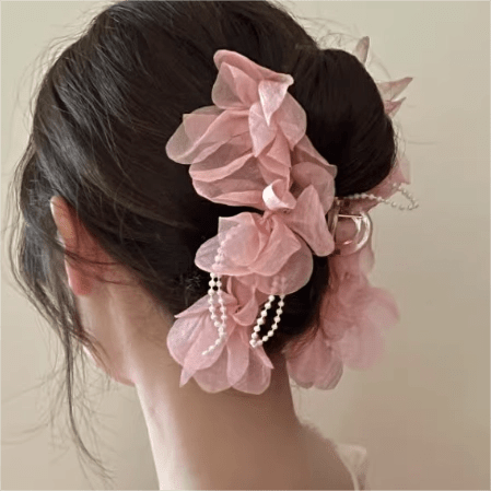 Pink Gentle Vintage Pearl Flower Hair Claw丨NueShiny