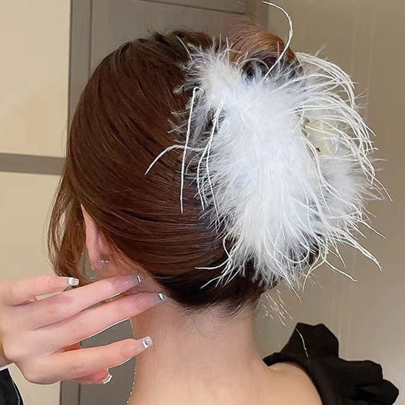 Large Ostrich White Feather Claw Clip丨NueShiny