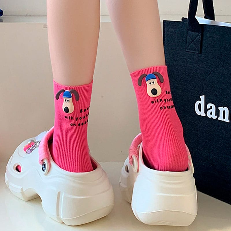 Berry Pink Cartoon Puppy Socks丨NueShiny